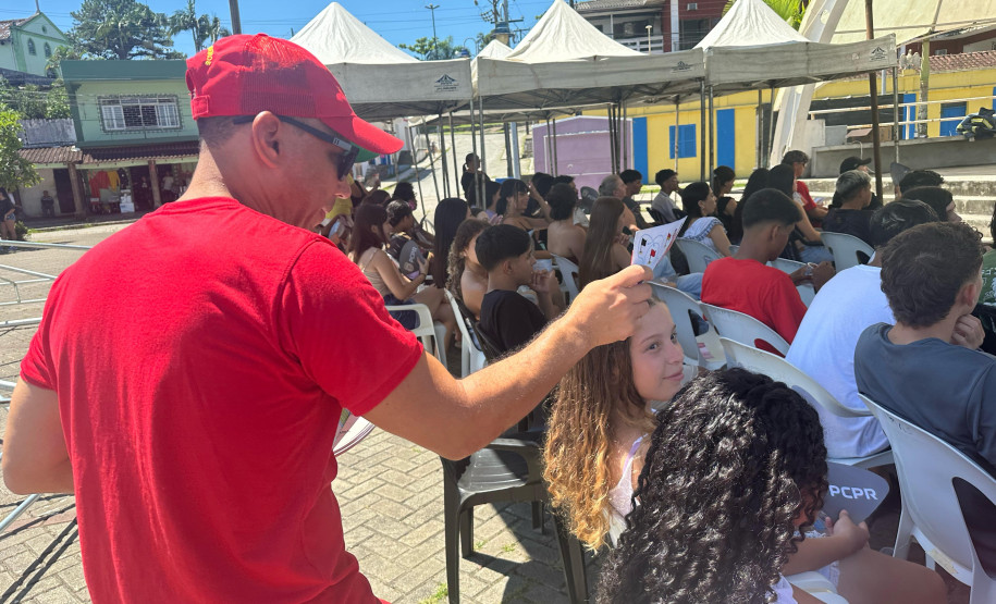 Ação conjunta das forças de segurança promove palestras e segurança em Guaraqueçaba