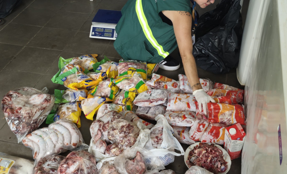 PCPR e Vigilância Sanitária apreendem 161 quilos de carne e prendem homem responsável em Pontal do Paraná