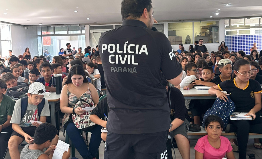 PCPR realiza palestra orientativa em combate a crimes sexuis em Pontal do Paraná