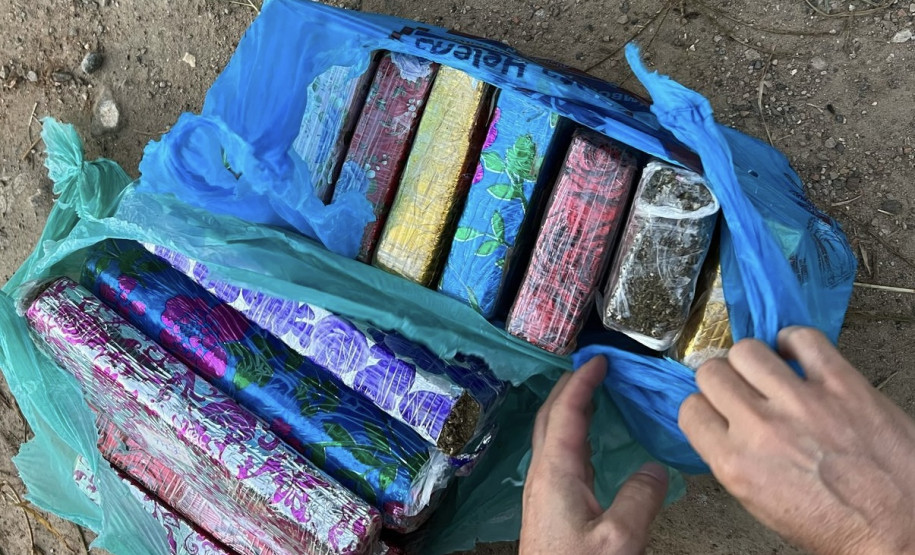 PCPR prende 17 pessoas e apreende drogas, armas e dinheiro em operação contra organização criminosa em Colombo