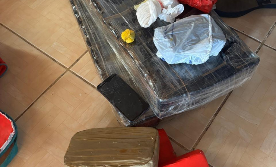 PCPR prende mulher por tráfico de drogas e apreende R$ 271 mil em entorpecentes em Pato Branco