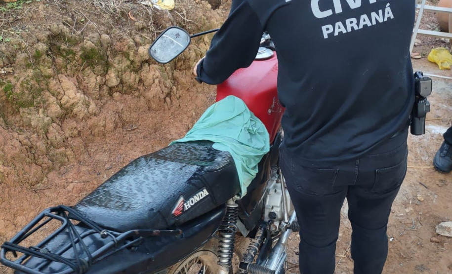 PCPR prende três pessoas por tráfico, receptação e associação criminosa nos Campos Gerais