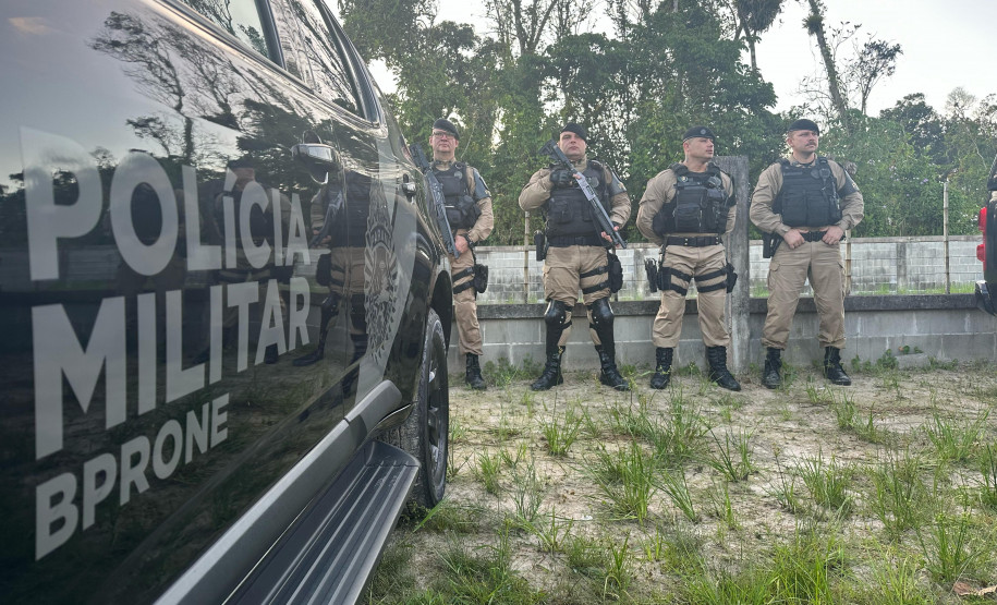 PCPR e PMPR prendem oito pessoas e apreendem drogas em operação contra organização criminosa envolvida no tráfico de drogas no Litoral