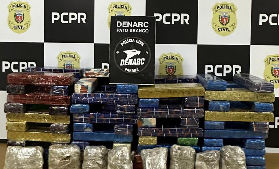 PCPR prende homem em flagrante por tráfico de drogas e apreende carga avaliada em R$ 134 mil em Pato Branco
