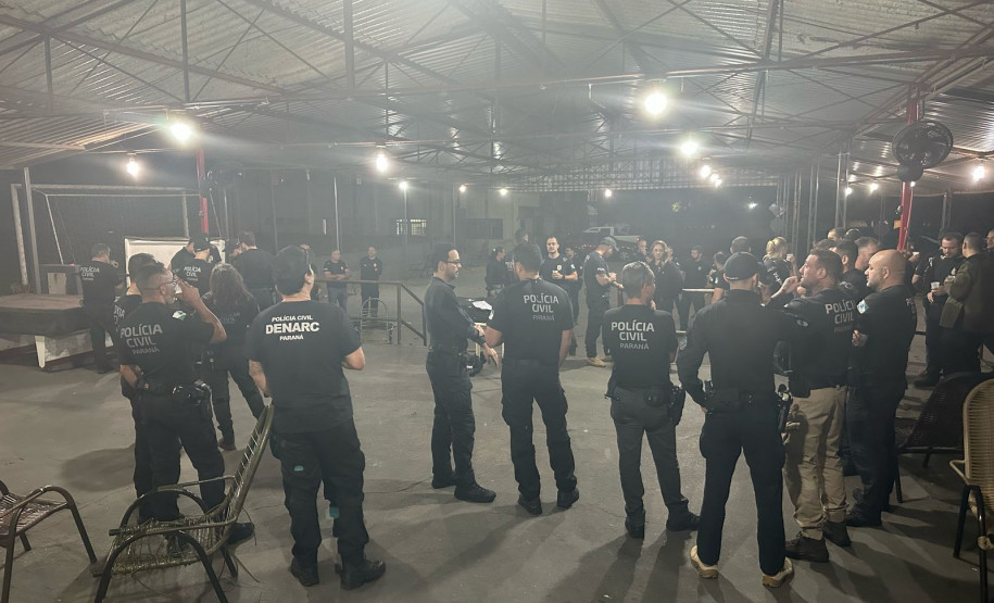 PCPR prende 24 pessoas durante operação contra tráfico de drogas e lavagem de dinheiro