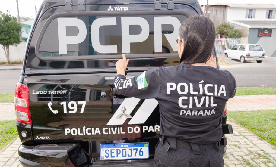 PCPR e PMPR prendem homem por posse ilegal de arma de fogo e porte de drogas em Cidade Gaúcha