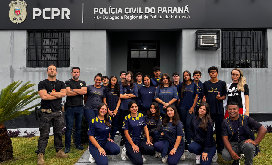 PCPR recebe alunos de colégio estadual em Palmeira