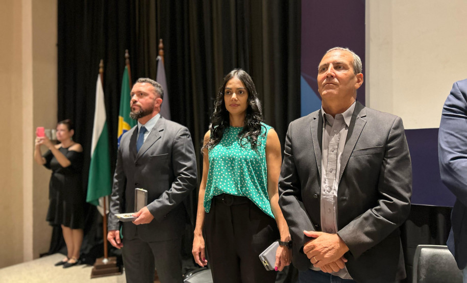PCPR homenageia servidores com Medalhas de Serviço Policial em Curitiba