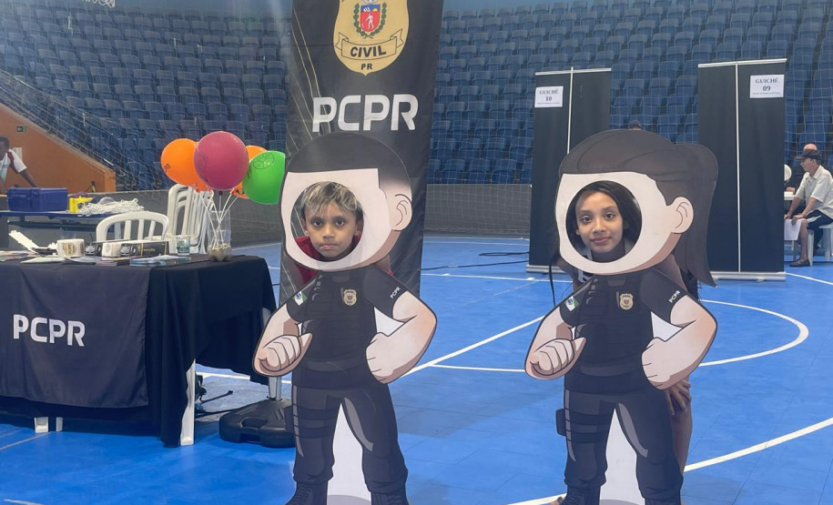 PCPR na Comunidade leva serviços de polícia judiciária a mais de 1,2 mil pessoas em Paranaguá