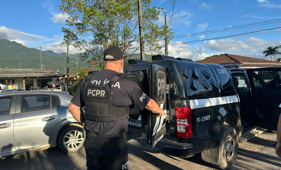 PCPR prende três pessoas em operação contra grupo responsável por arrastões na BR-376