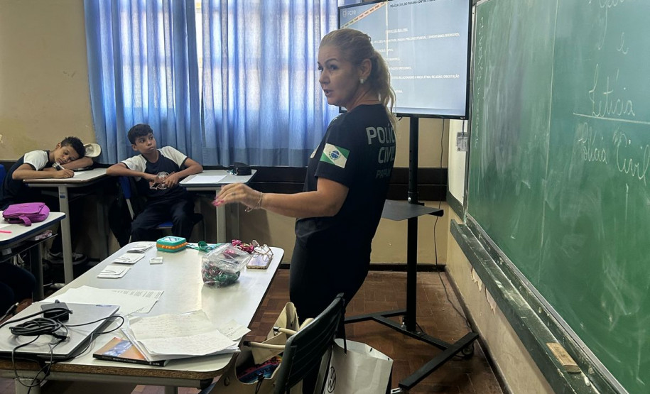 PCPR realiza palestra em combate ao bullying em Colégio Estadual de Rolândia