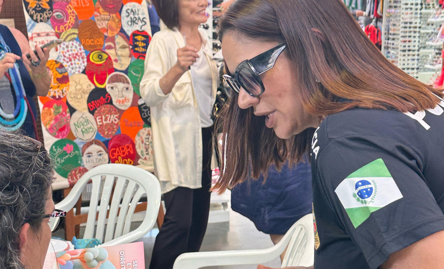 PCPR participa de evento que  divulga serviços públicos de segurança para mulheres e meninas