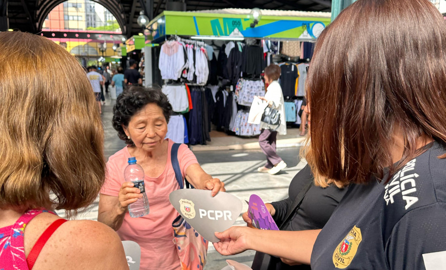 PCPR participa de evento que  divulga serviços públicos de segurança para mulheres e meninas