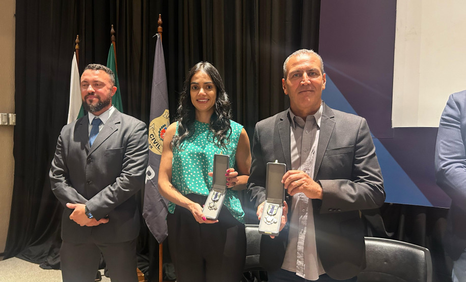 PCPR homenageia servidores com Medalhas de Serviço Policial em Curitiba