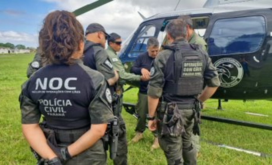 PCPR treina cães farejadores em aeronaves para operações emergência