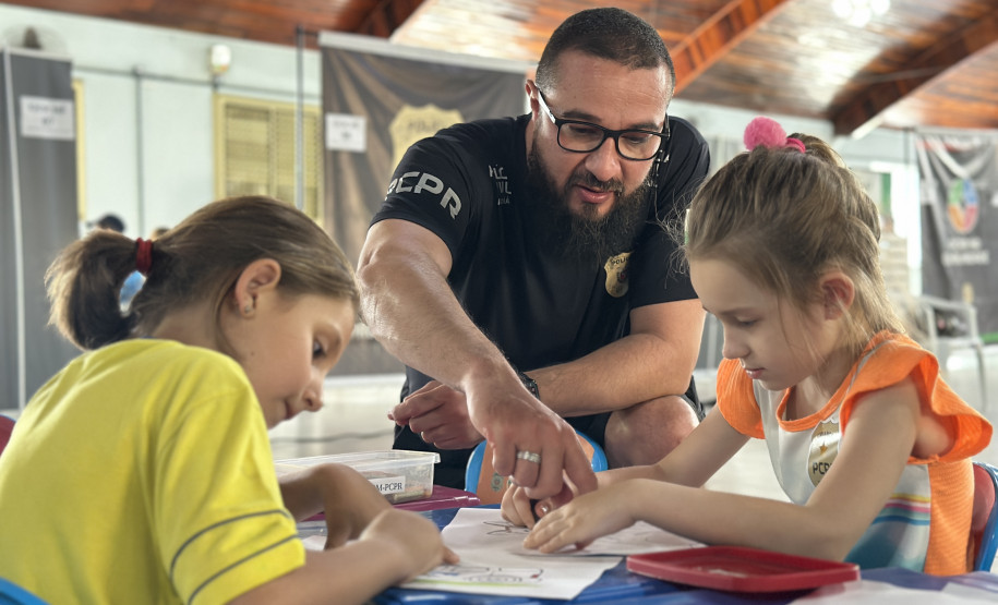PCPR na Comunidade leva serviços de polícia judiciária ao Litoral e aos Campos Gerais