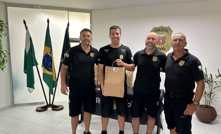 PCPR homenageia policiais que se destacaram na segunda fase do expediente e terceira fase do plantão no Verão Maior Paraná