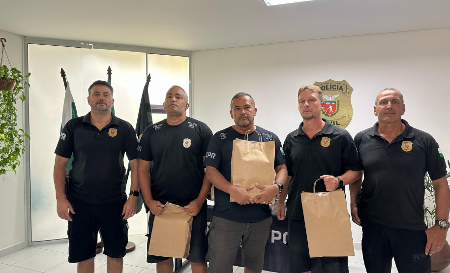 PCPR homenageia policiais que se destacaram na segunda fase do expediente e terceira fase do plantão no Verão Maior Paraná