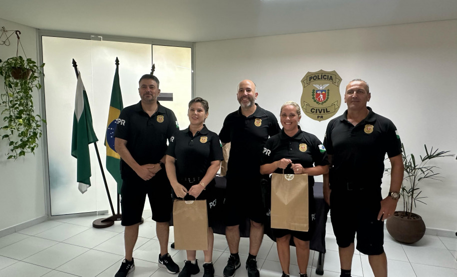 PCPR homenageia policiais que se destacaram na segunda fase do expediente e terceira fase do plantão no Verão Maior Paraná