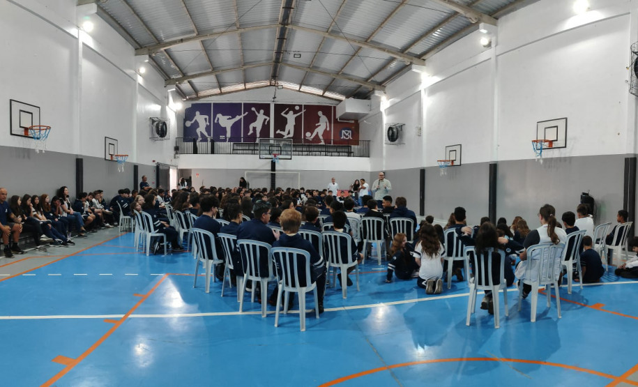 PCPR realiza palestra sobre crimes digitais em escola da Capital