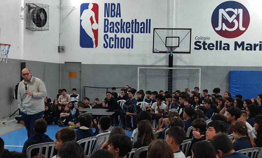 PCPR realiza palestra sobre crimes digitais em escola da Capital