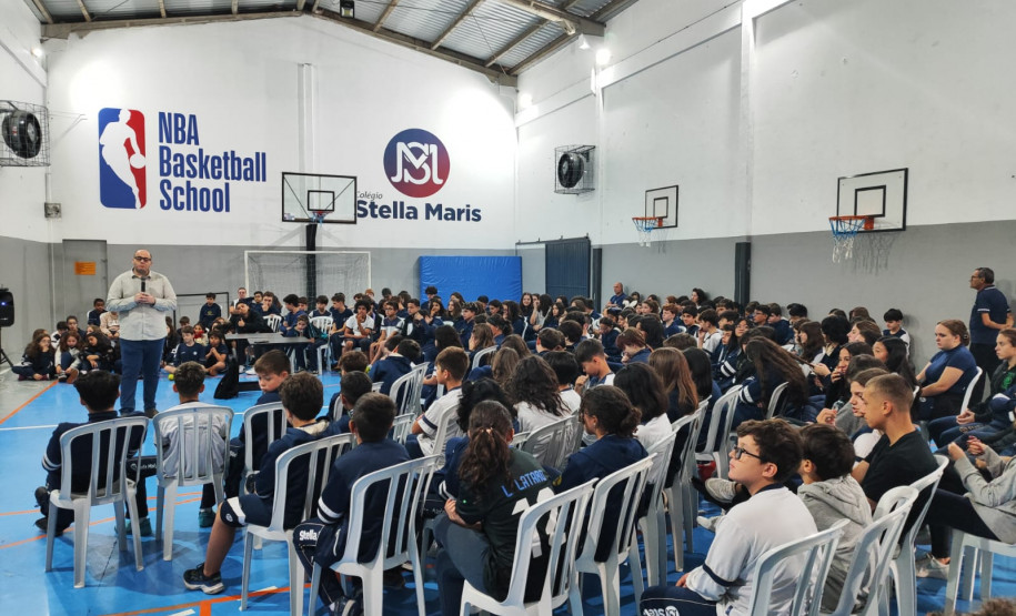 PCPR realiza palestra sobre crimes digitais em escola da Capital