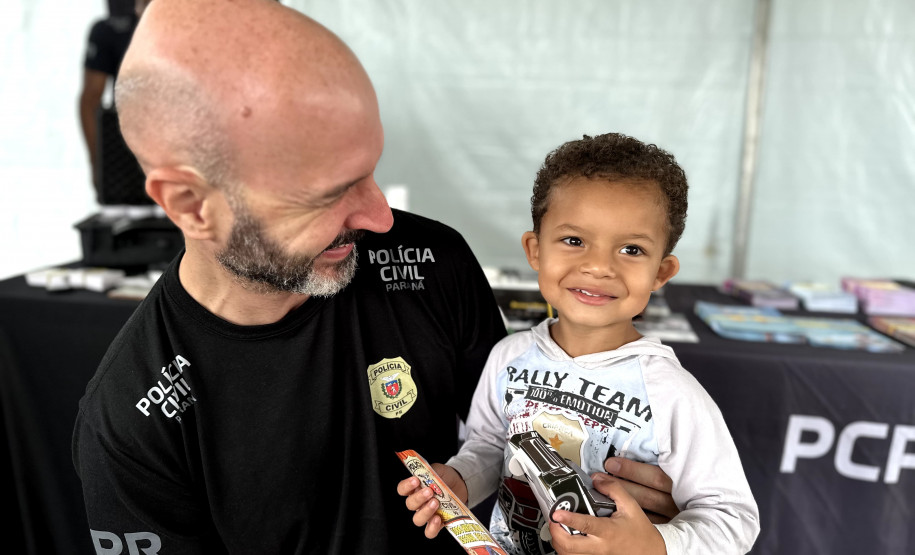 PCPR na Comunidade oferece serviços de polícia judiciária a 1,4 mil pessoas em Araucária