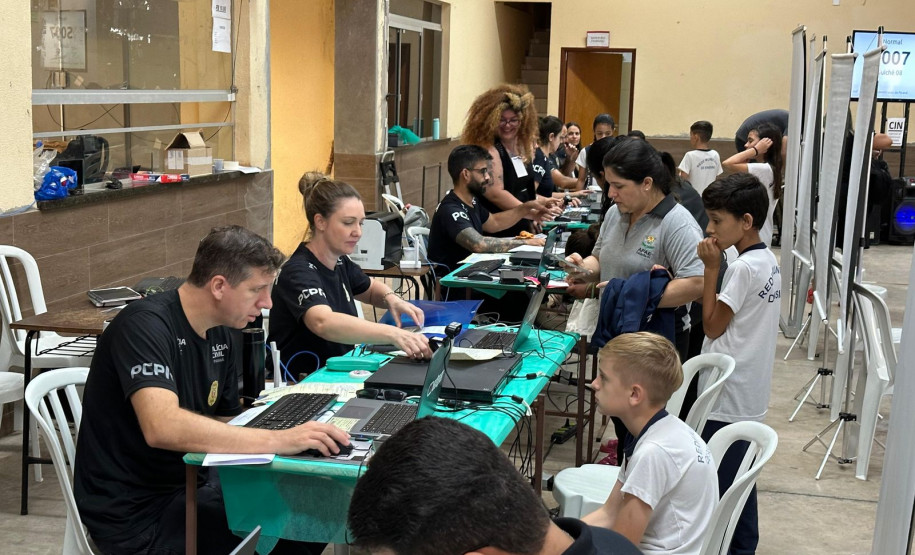 PCPR na Comunidade leva 2,7 mil atendimentos para populações de Sabáudia e Pinhais