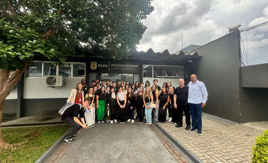 PCPR recebe alunos de Direito para visita técnica na Central de Flagrantes