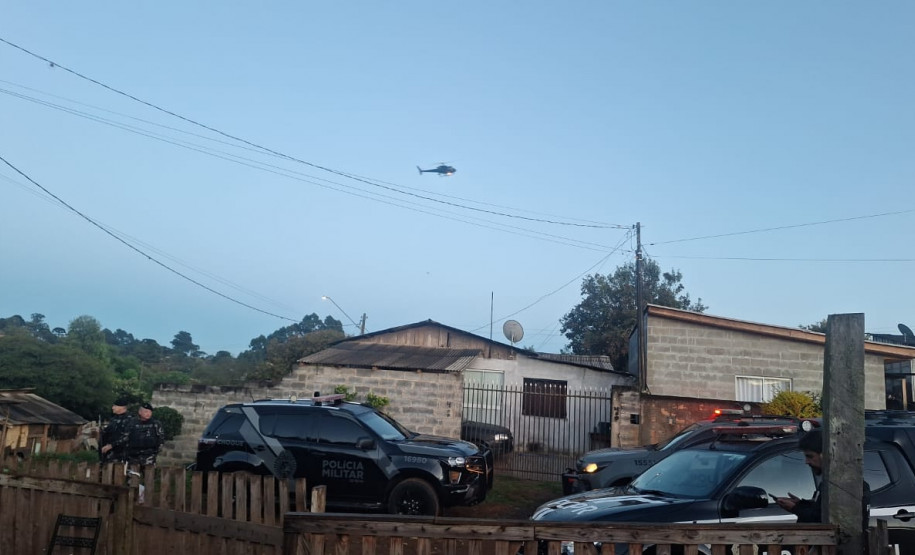 PCPR prende 12 pessoas durante operação em combate ao tráfico de drogas em Guarapuava