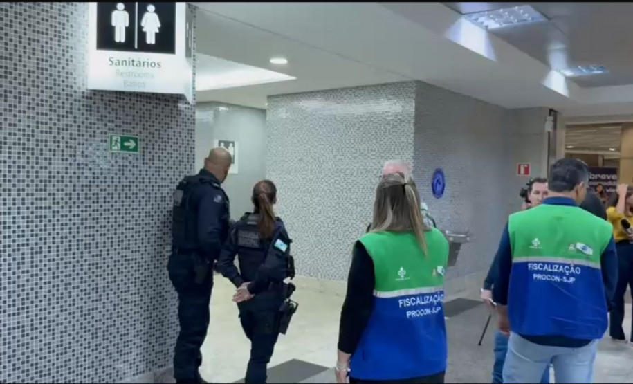 PCPR deflagra ação de fiscalização e combate de transporte irregular de passageiros no Aeroporto Afonso Pena