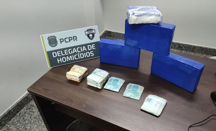 PCPR prende homem por tráfico de drogas e apreende mais de R$ 13 mil em Cascavel
