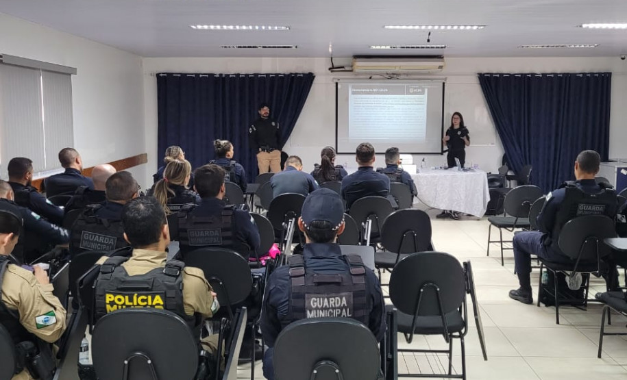 PCPR realiza palestra para servidores da GCM em Araucária