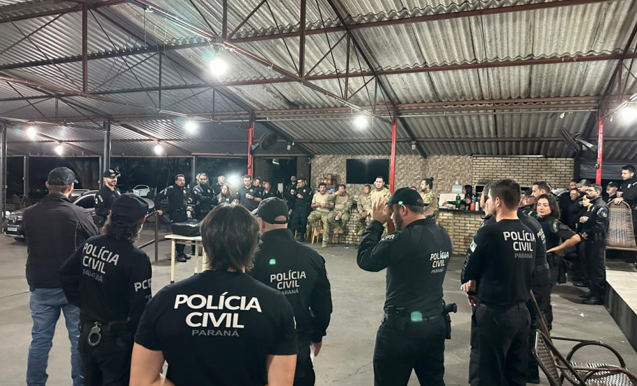 PCPR prende oito pessoas durante operação contra o tráfico de drogas no Noroeste