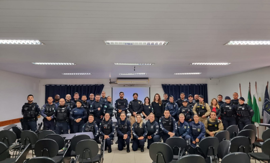 PCPR realiza palestra para servidores da GCM em Araucária