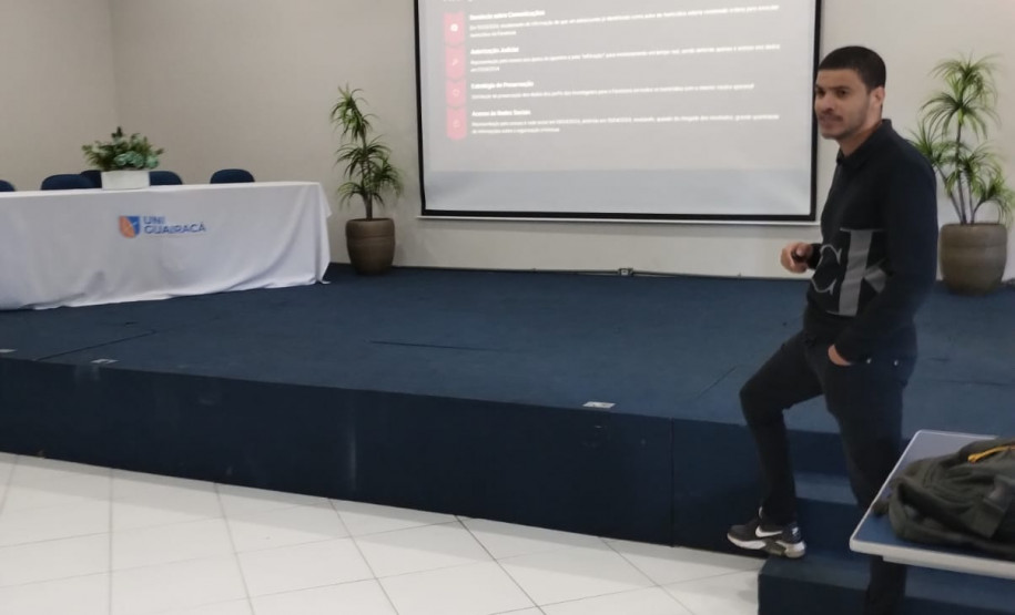 PCPR reúne agentes e delegados para troca de experiências em investigações de homicídios em Guarapuava