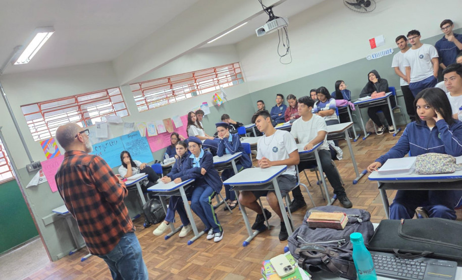 PCPR participa de palestra sobre sobre maio laranja em Londrina