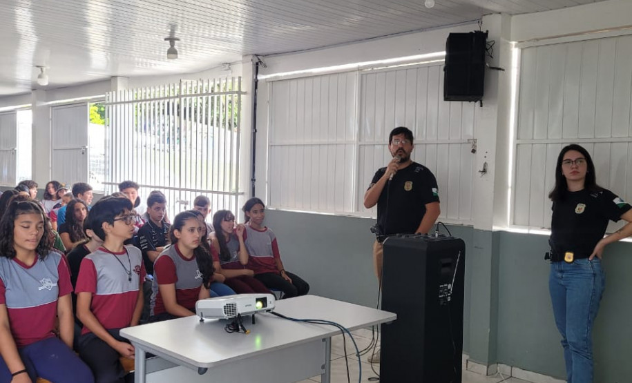 PCPR realiza palestras sobre prevenção à violência sexual para adolescentes em Araucária