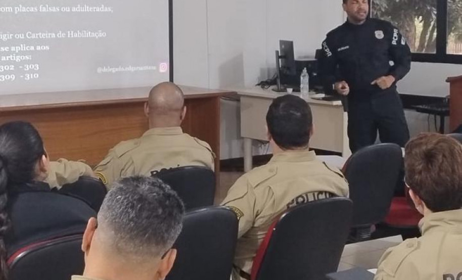 PCPR promove palestra sobre crimes de trânsito na sede da BPRv em Maringá