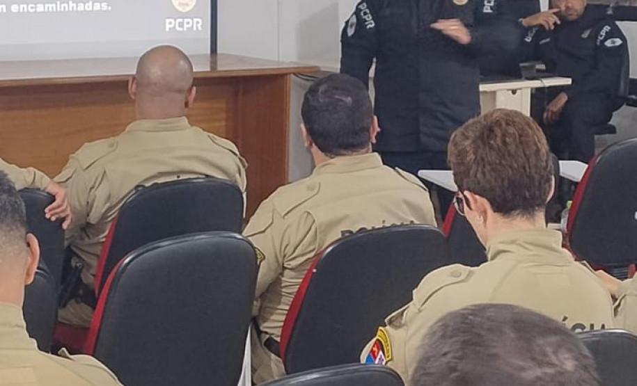 PCPR promove palestra sobre crimes de trânsito na sede da BPRv em Maringá