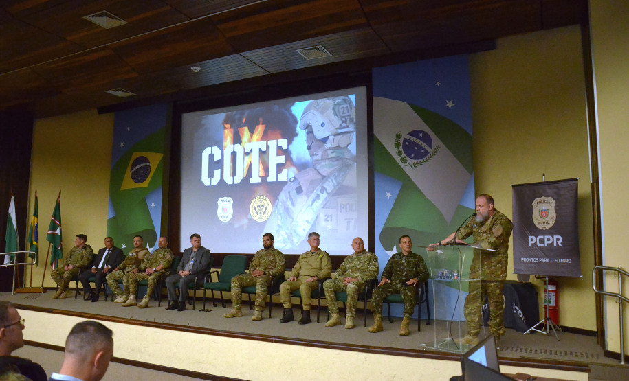 PCPR realiza abertura do IX Curso de Operações Táticas Especiais