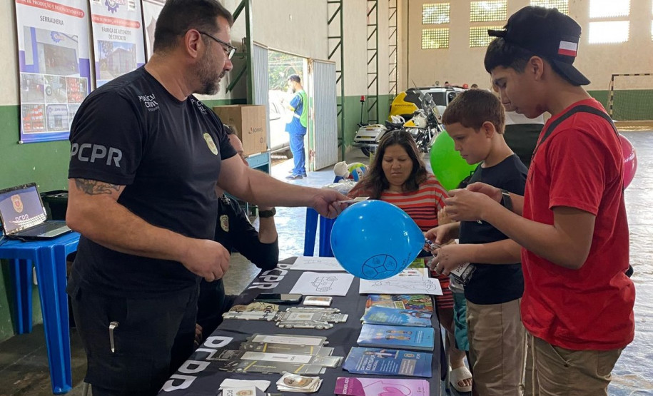 PCPR na Comunidade atende mais de 2 mil pessoas em Francisco Alves e Curitiba