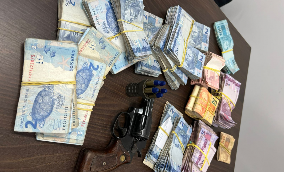 PCPR prende 17 pessoas durante operação contra organização criminosa em São José dos Pinhais