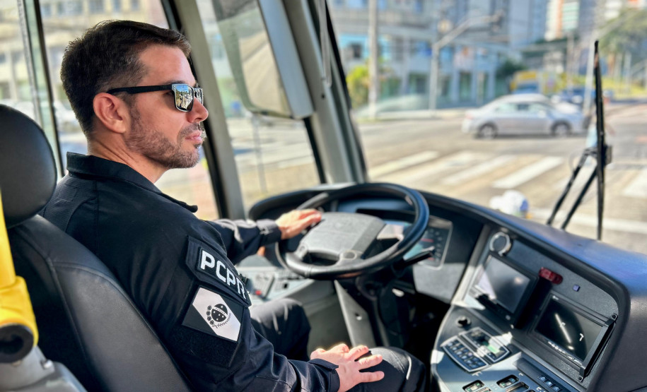 PCPR participa de blitz educativa em alusão ao Maio Amarelo na Capital