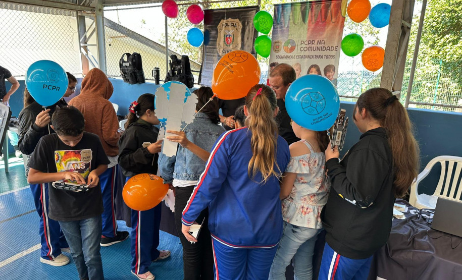 PCPR na Comunidade leva serviços de polícia judiciária a 1,7 mil pessoas em Ortigueira e Telêmaco Borba