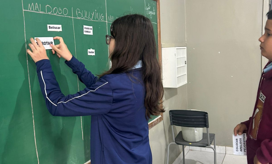 PCPR realiza palestra de combate ao bullying no âmbito escolar em Rolândia