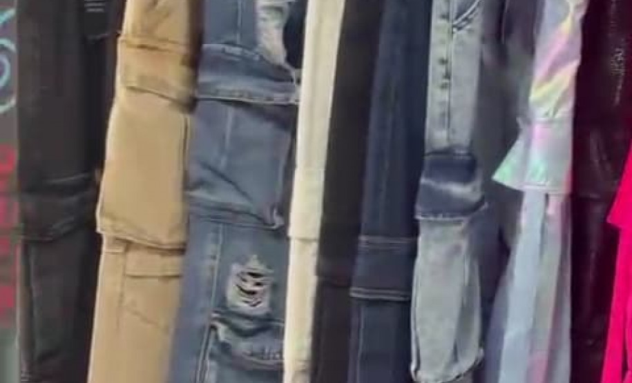 PCPR prende em flagrante mulher suspeita de fraudar contas de loja online e revender produtos em Ponta Grossa