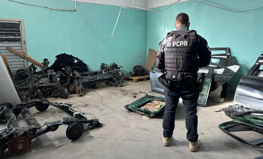 PCPR apreende dezenas de peças veiculares durante ação em Curitiba
