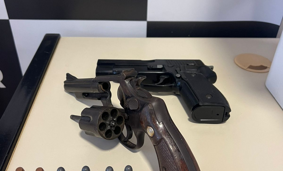 PCPR apreende arma de fogo e munições em Foz do Iguaçu