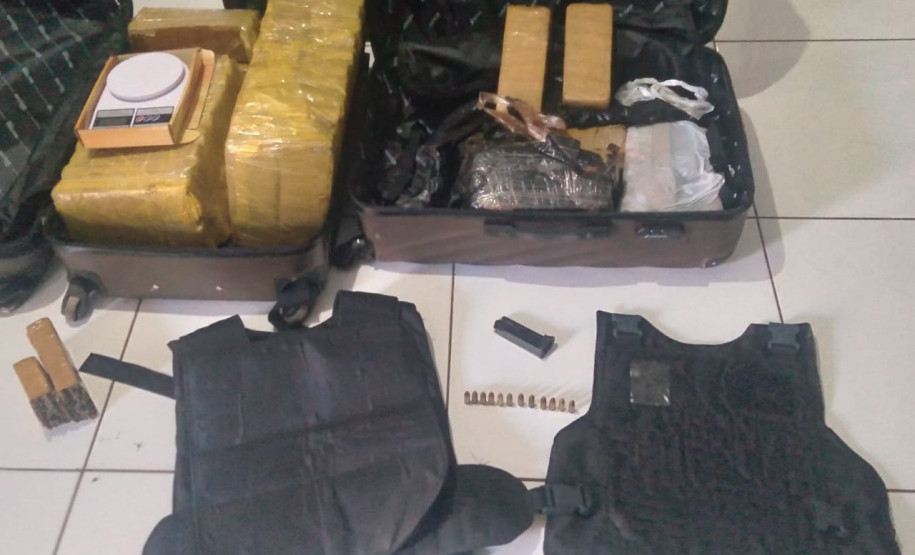 PCPR divulga foto de foragido por roubo e apreende mais de 37 quilos de drogas em Arapongas